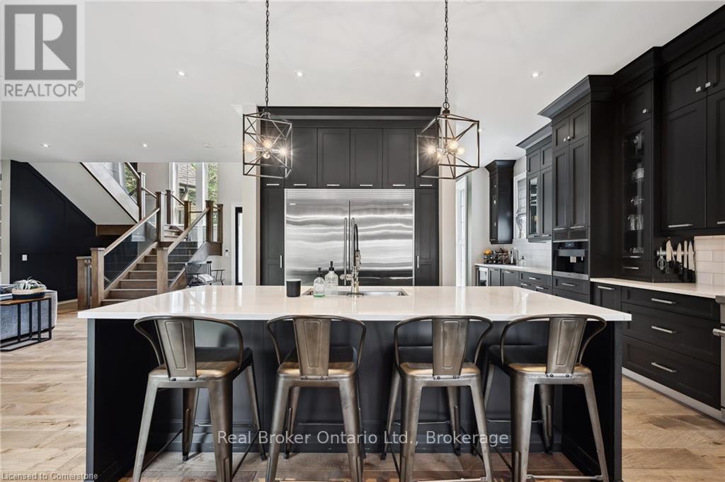 1247 Wood Place, Oakville, Ontario  L6L 2R4 - Photo 21 - W12324196