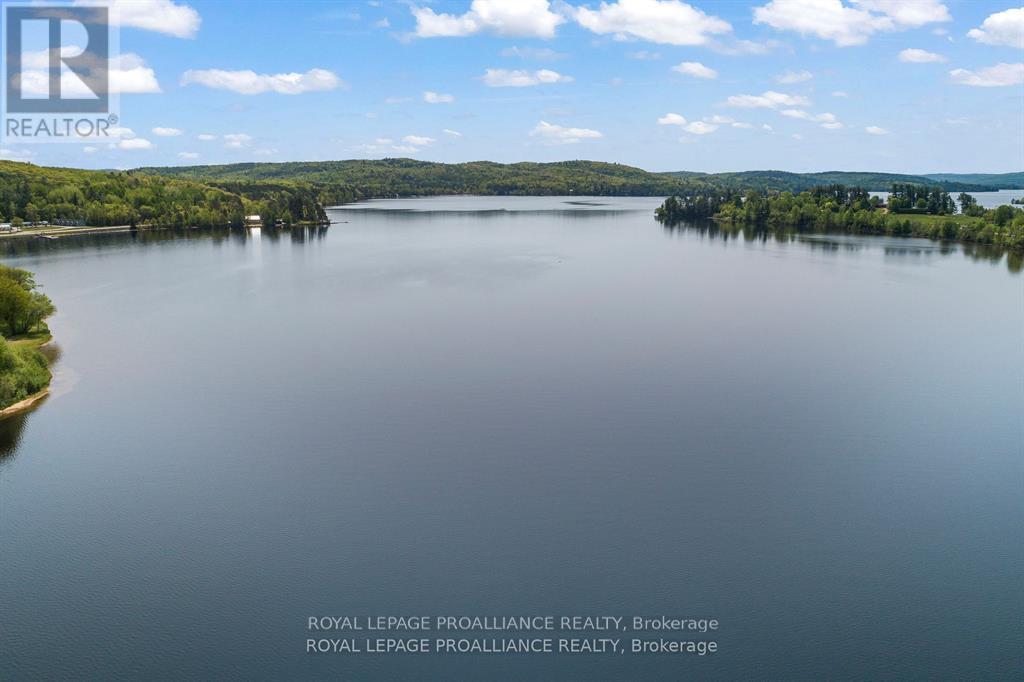 107a Lakeshore Drive, Madawaska Valley, Ontario  K0J 1B0 - Photo 19 - X12307123