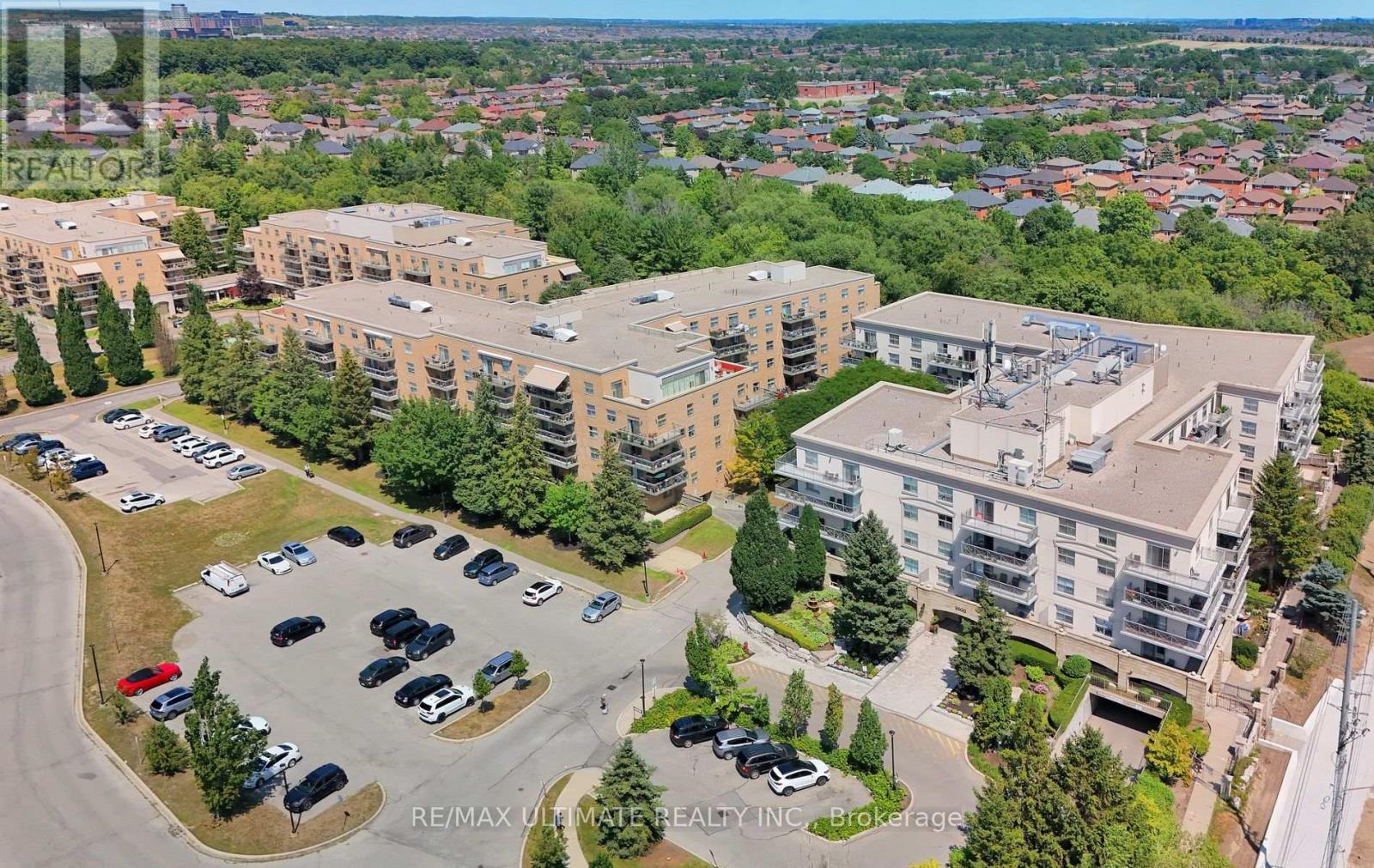307 - 2500 Rutherford Road, Vaughan, Ontario  L4K 5N7 - Photo 3 - N12323763