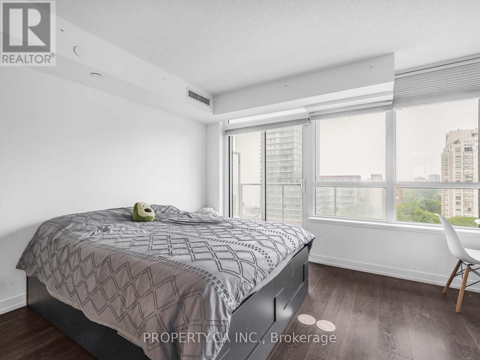 1007 - 365 Church Street, Toronto, Ontario  M5B 1Z9 - Photo 14 - C12324028