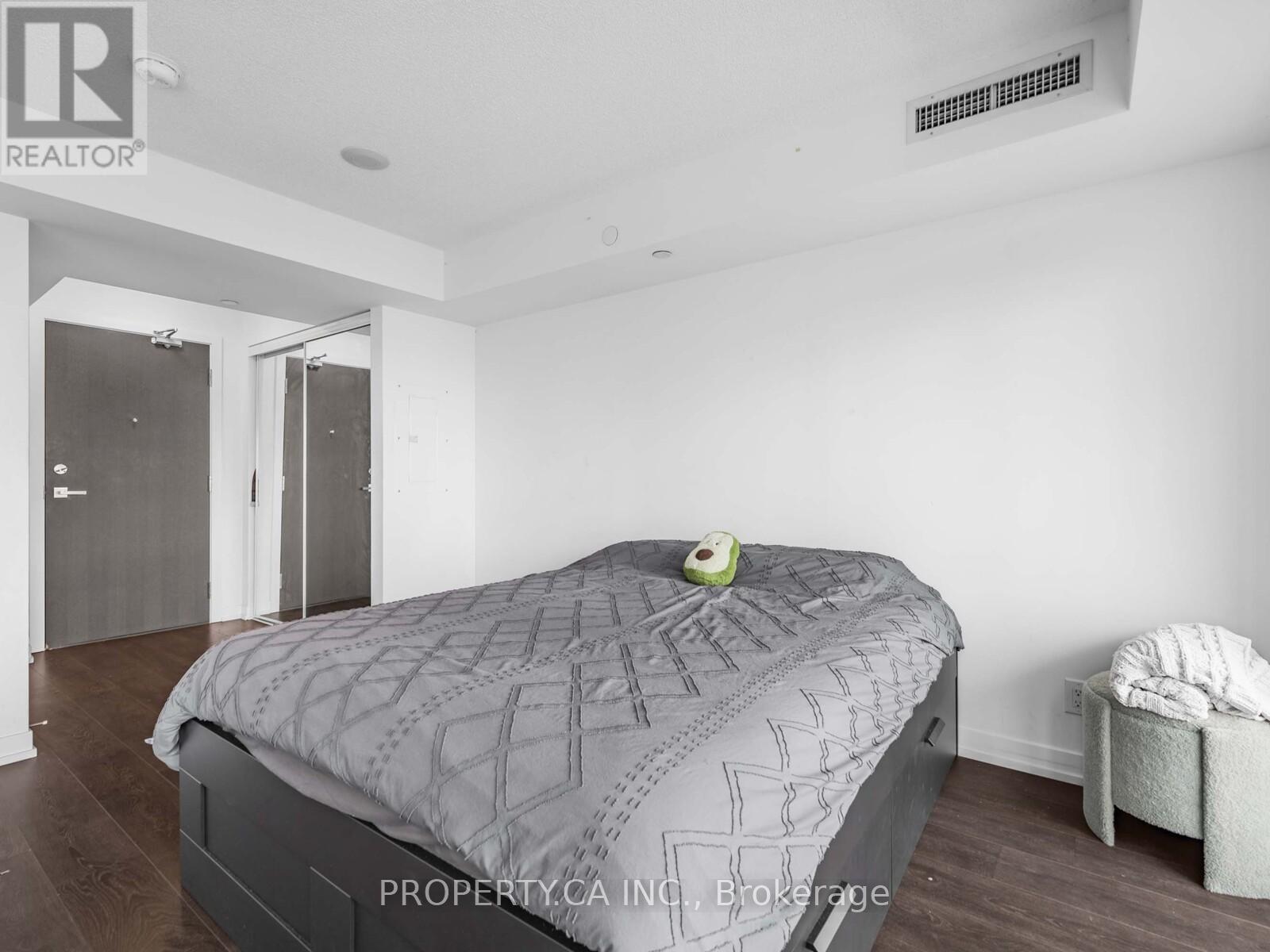 1007 - 365 Church Street, Toronto, Ontario  M5B 1Z9 - Photo 16 - C12324028