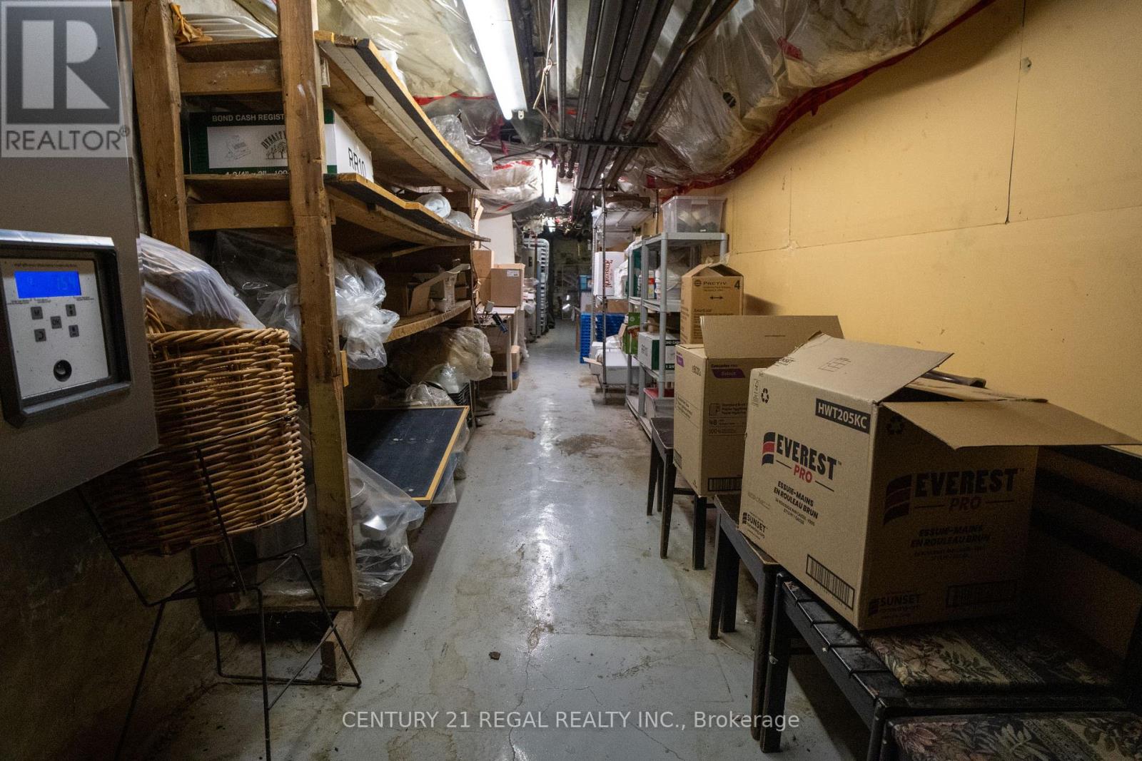 736 St. Clair Avenue W, Toronto, Ontario M6C 1B7 - Photo 26 - C12313221