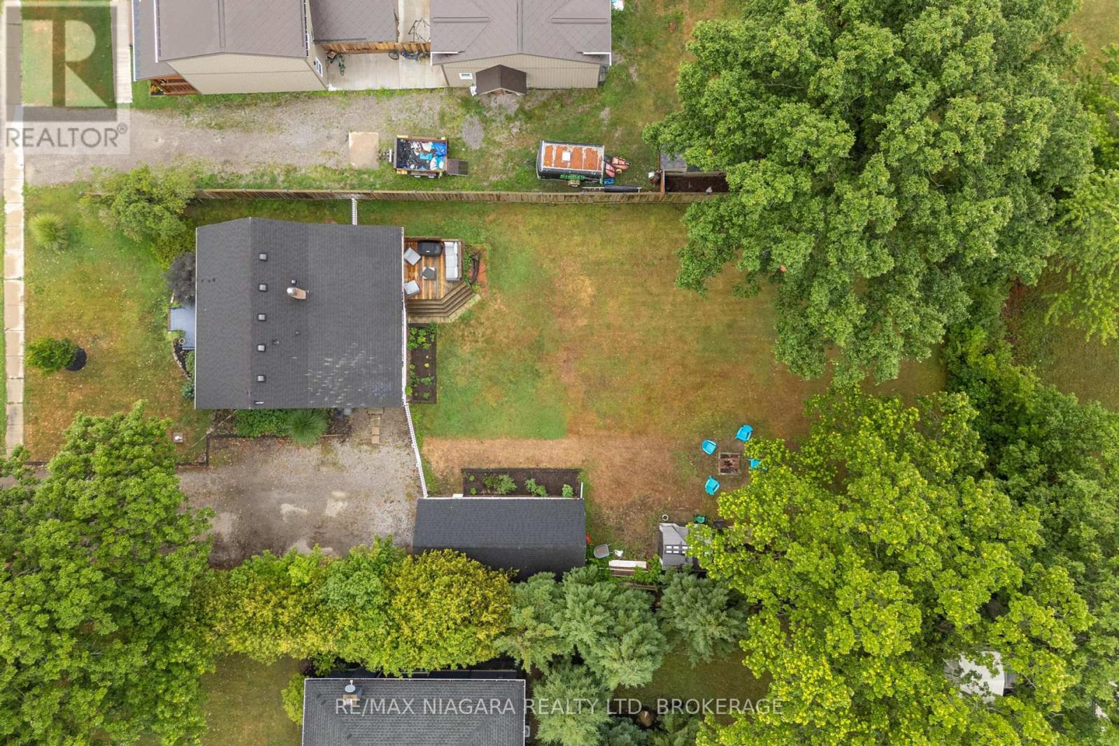 Property at 3630 CAMPDEN ROAD image 3