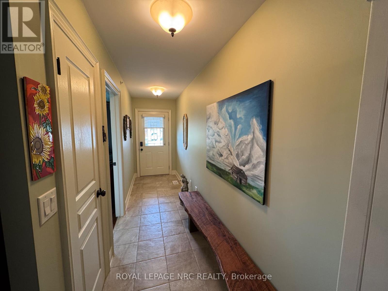 Property at 70 PARKSIDE DRIVE image 3