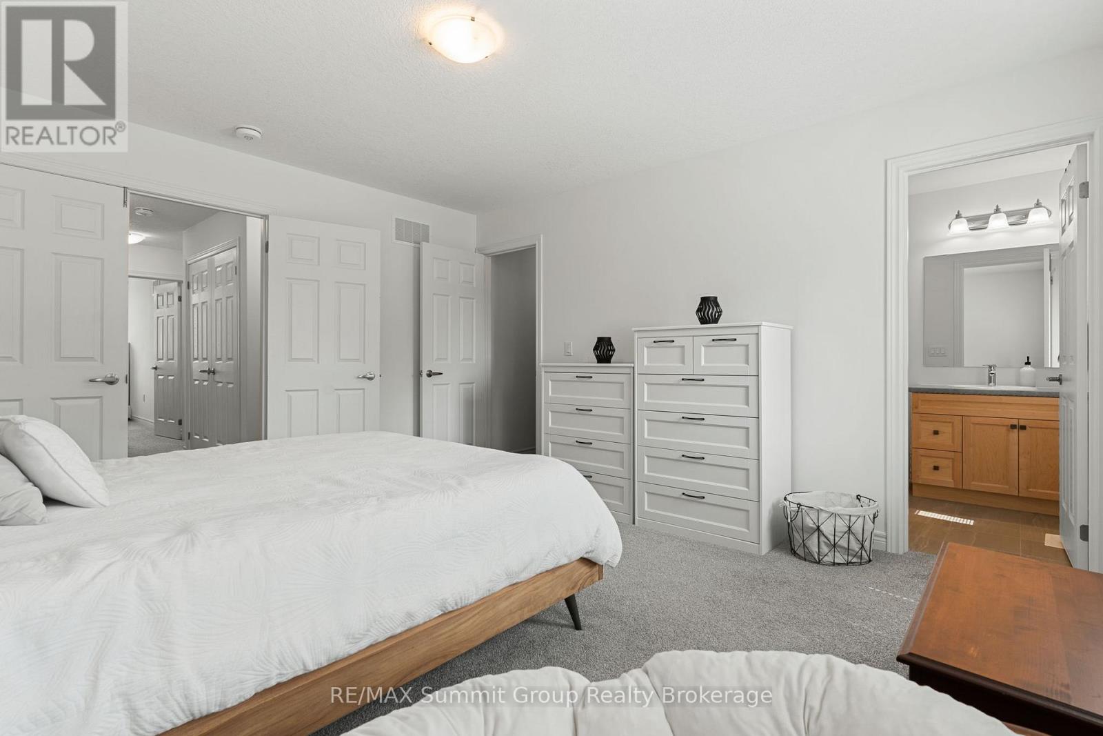 125 Mullin Street, Grey Highlands, Ontario  N0C 1H0 - Photo 18 - X12320933