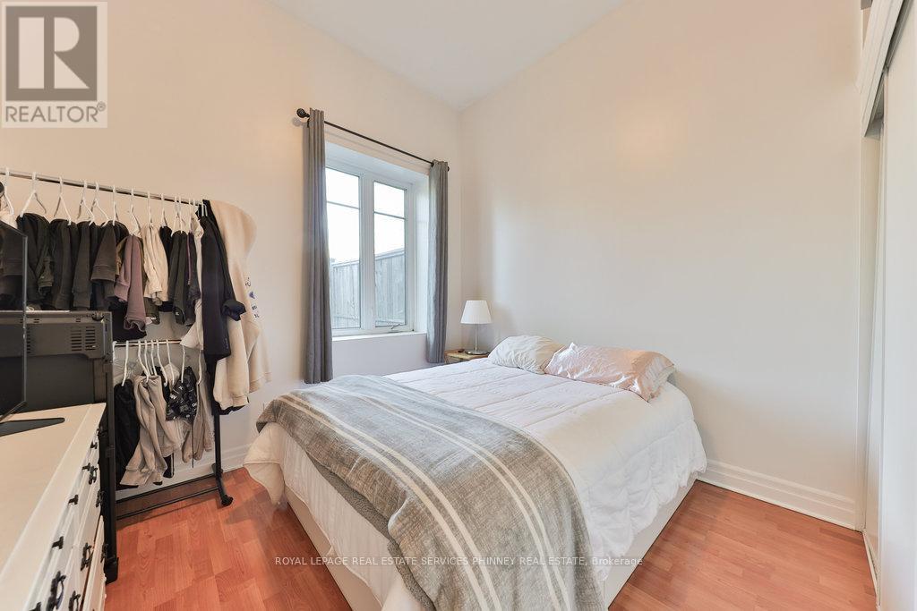 105 - 459 Kerr Street, Oakville, Ontario  L6K 3C2 - Photo 15 - W12324052