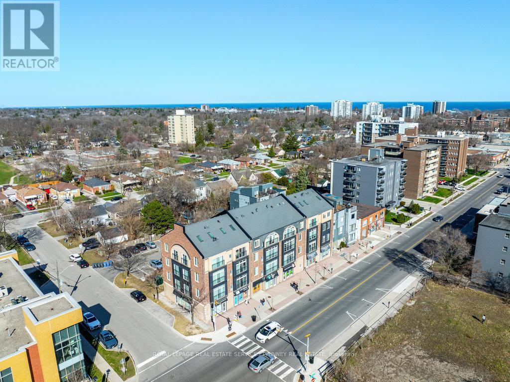 105 - 459 Kerr Street, Oakville, Ontario  L6K 3C2 - Photo 21 - W12324052