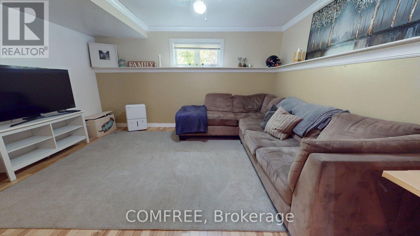 204 Grace Avenue, Russell, Ontario  K4R 1B4 - Photo 21 - X12317620