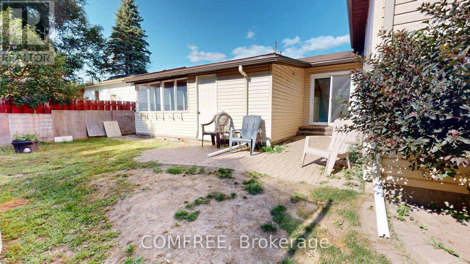 204 Grace Avenue, Russell, Ontario  K4R 1B4 - Photo 31 - X12317620