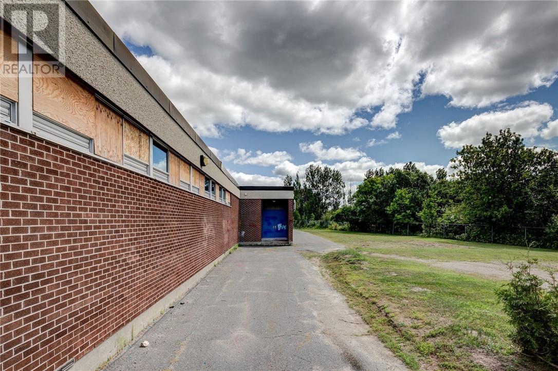 121 Charlotte Avenue, Chelmsford, Ontario  P0M 1L0 - Photo 12 - 2123833