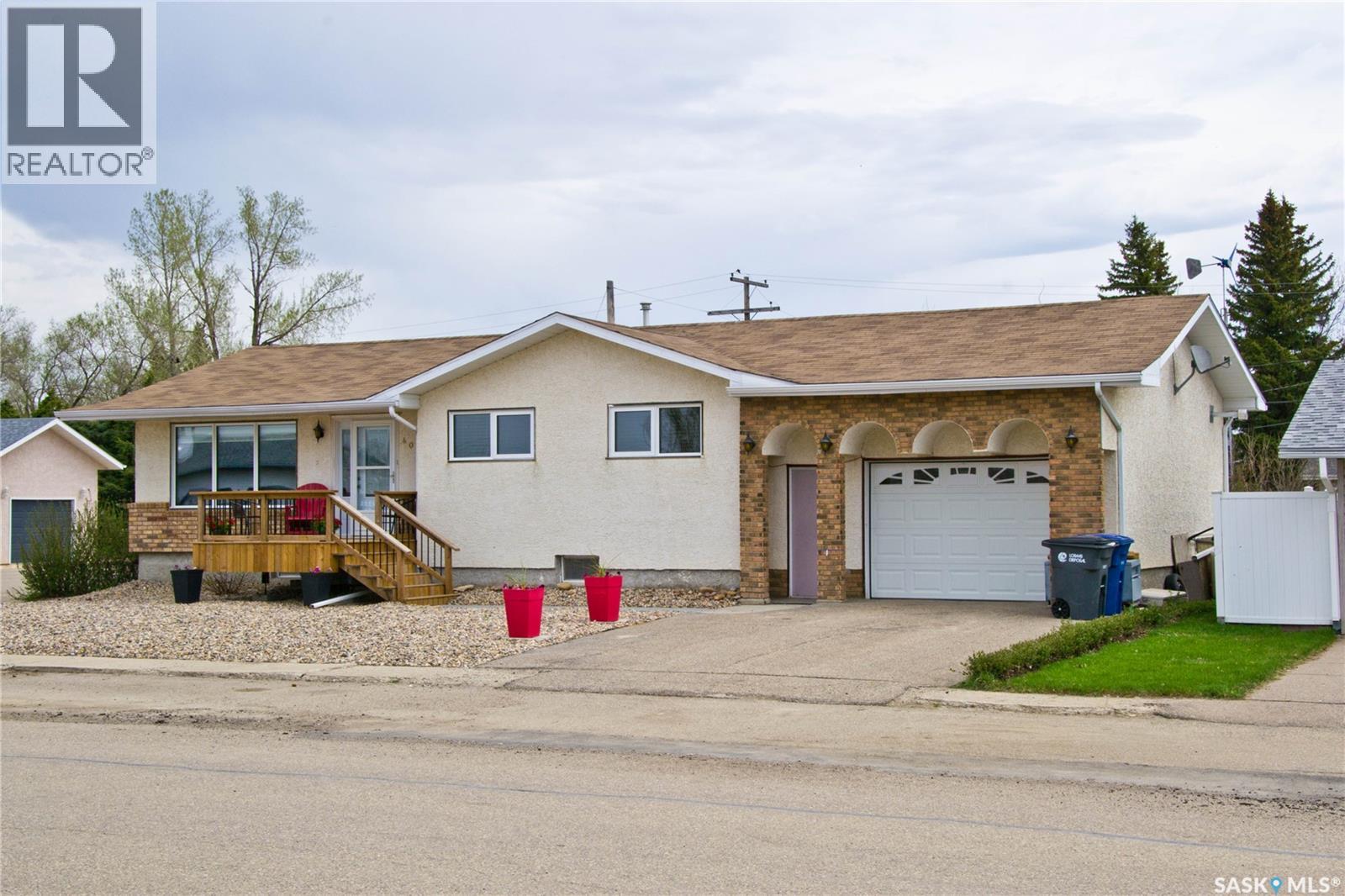 403 2nd Avenue W, Montmartre, Saskatchewan  S0G 3M0 - Photo 1 - SK005615