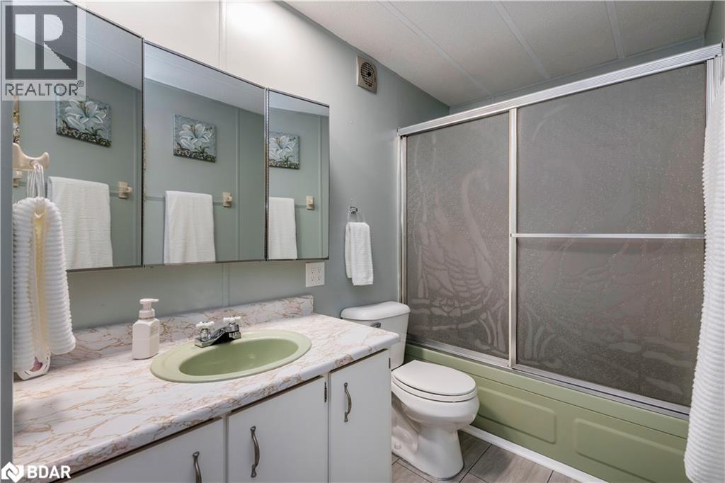 3 Carruthers Street N, Wasaga Beach, Ontario  L9Z 1K2 - Photo 14 - 40748560