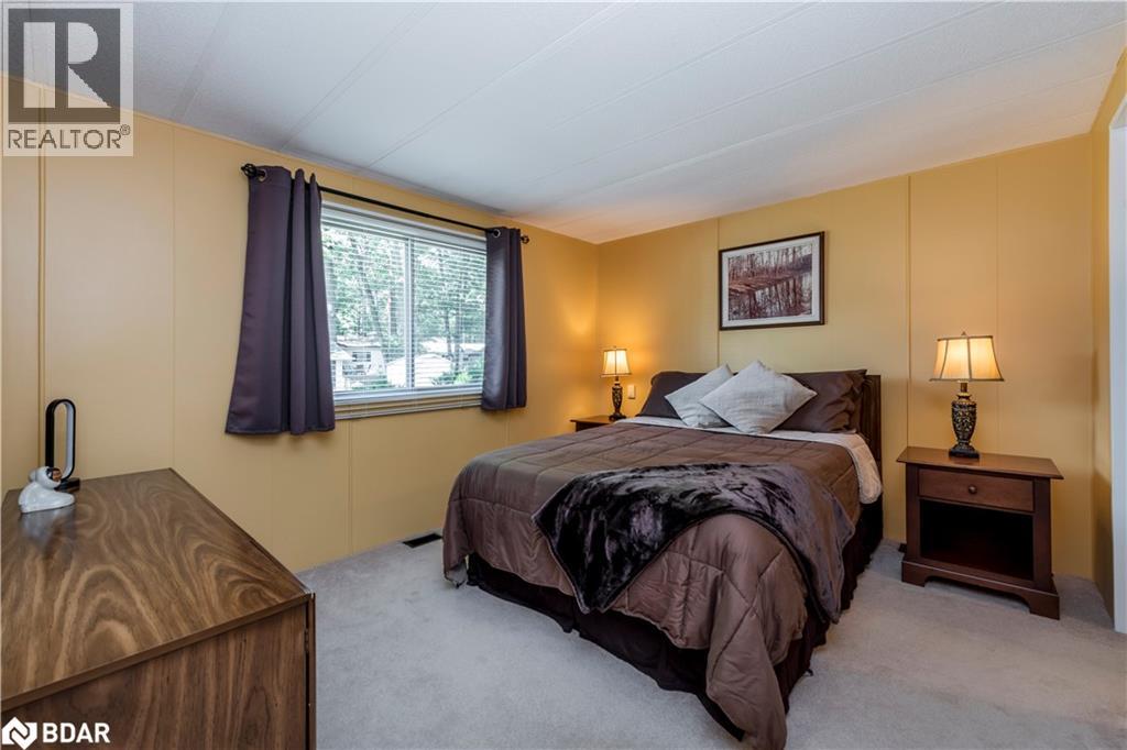 3 Carruthers Street N, Wasaga Beach, Ontario  L9Z 1K2 - Photo 11 - 40748560