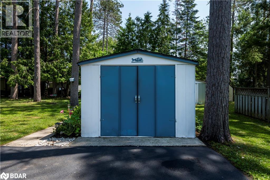 3 Carruthers Street N, Wasaga Beach, Ontario  L9Z 1K2 - Photo 18 - 40748560
