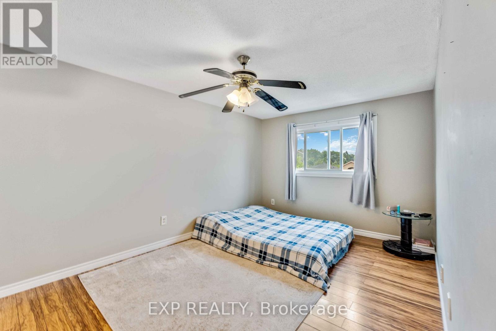 10 Claudette Gate, Hamilton, Ontario  L9B 1T5 - Photo 18 - X12324023