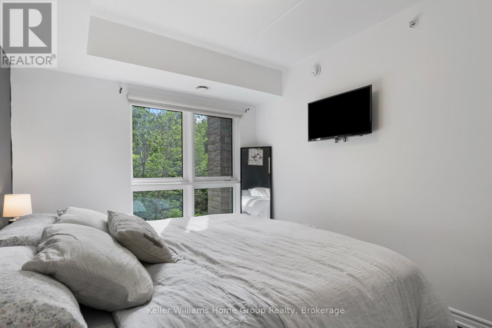 203 - 50 Bryan Court, Kitchener, Ontario  N2A 4N4 - Photo 7 - X12262892