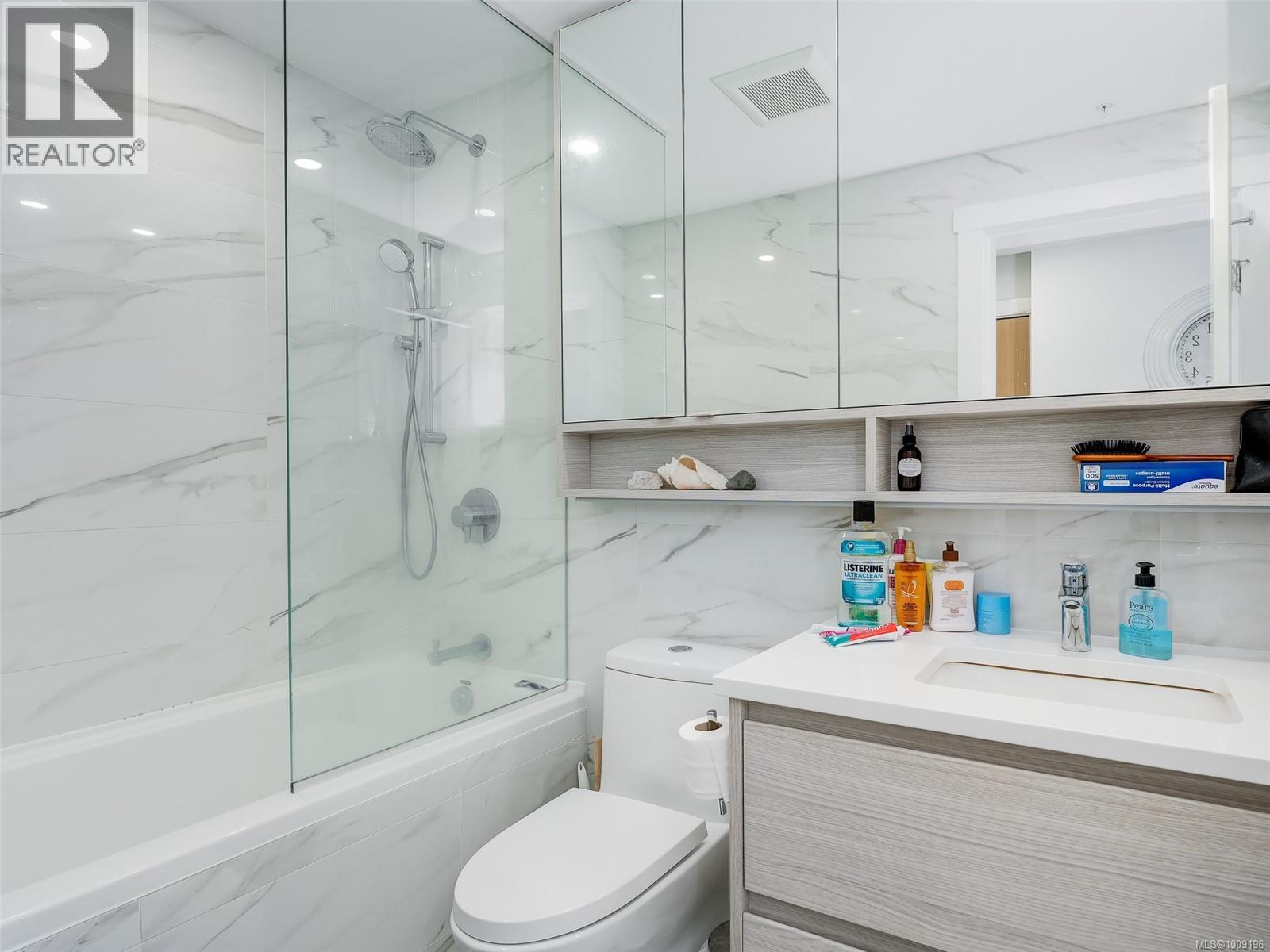 1404 777 Herald St, Victoria, British Columbia  V8W 1S5 - Photo 14 - 1009196