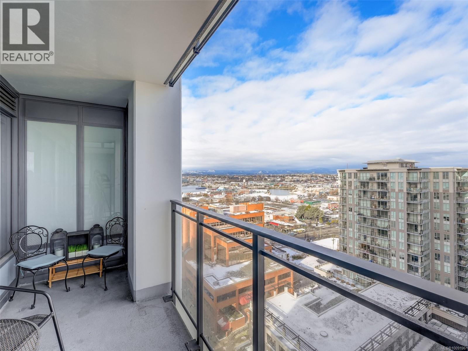 1404 777 Herald St, Victoria, British Columbia  V8W 1S5 - Photo 17 - 1009196