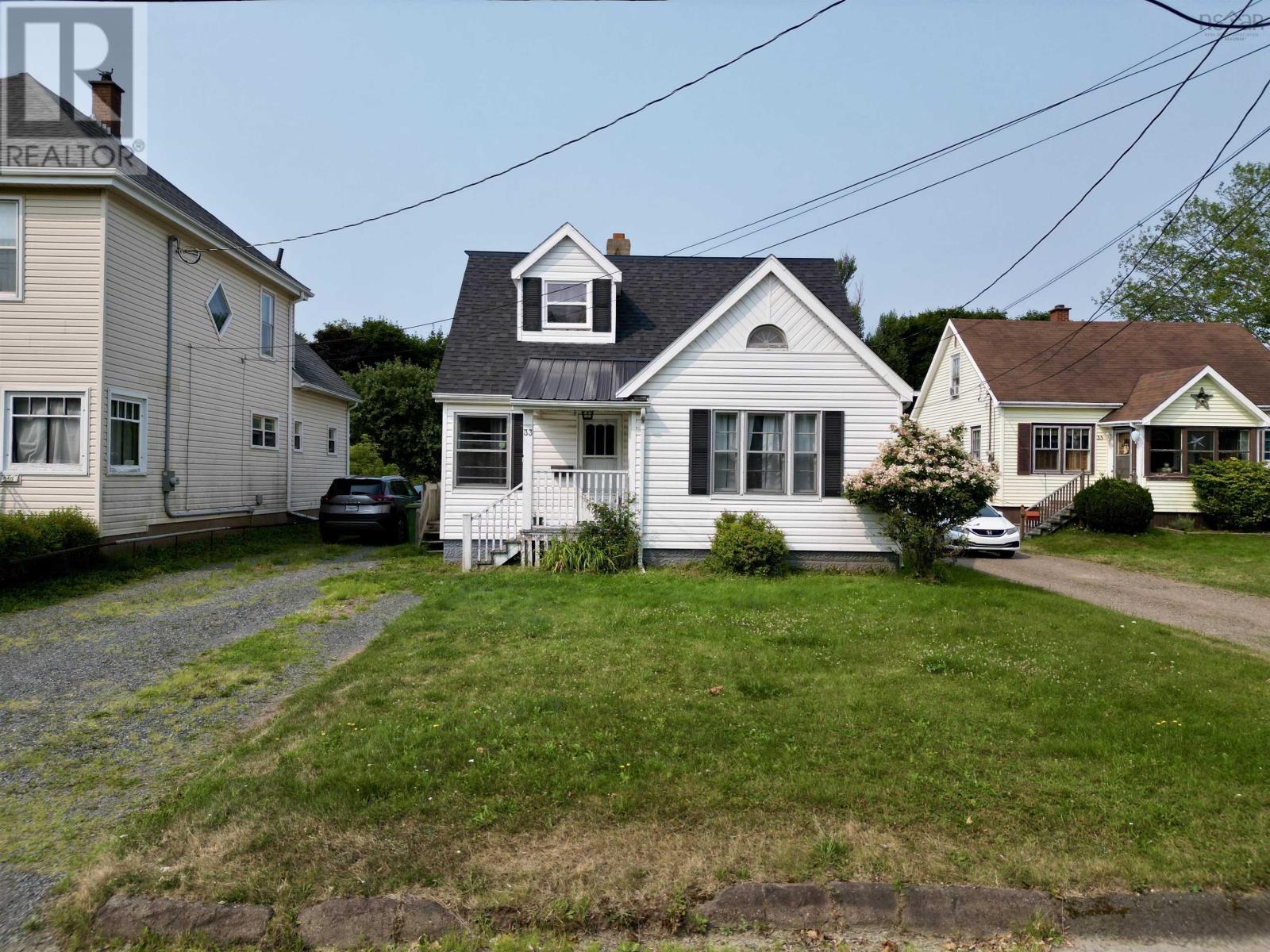 Property at 33 RIVERSIDE Avenue image 4