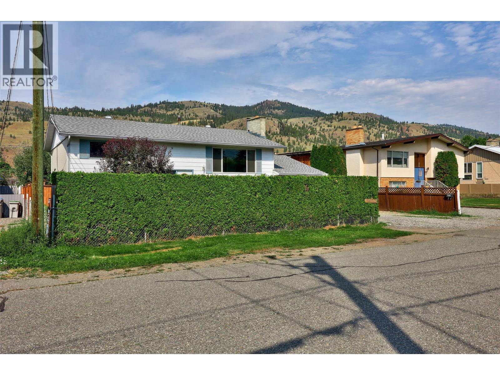 Property at 2972 GILBERT Road image 3