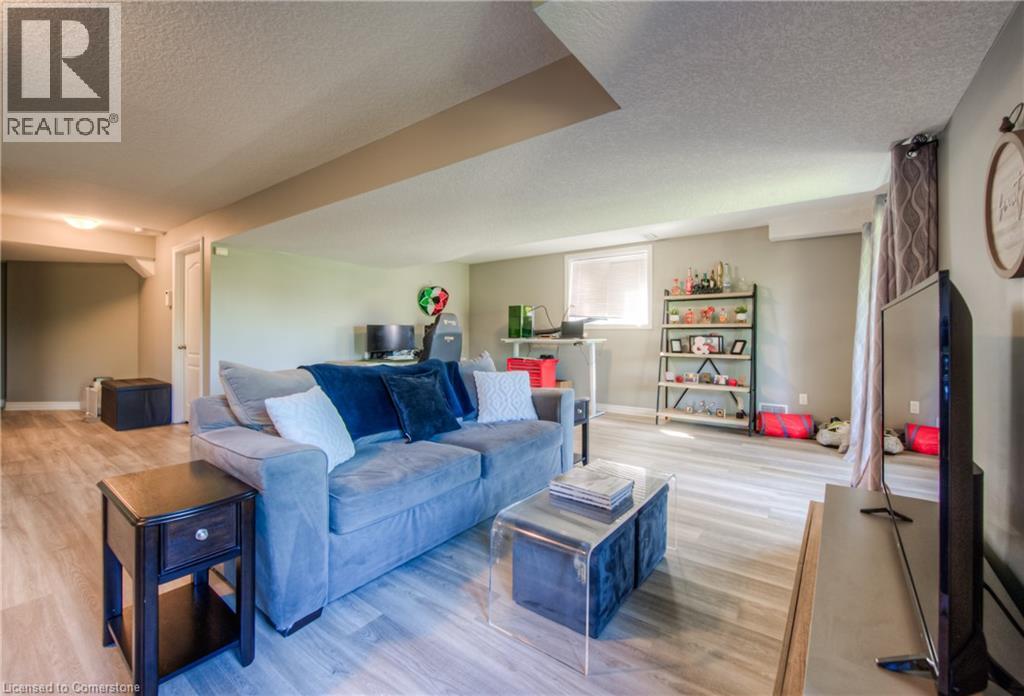 468 Fairway Road, Woodstock, Ontario  N4T 0E7 - Photo 41 - 40755818