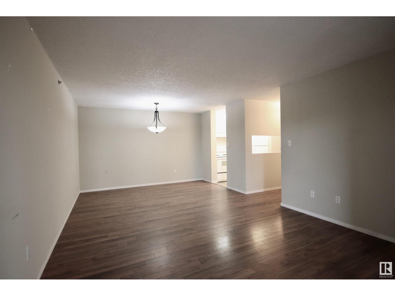 #305 11218 80 St Nw, Edmonton, Alberta  T5B 4V9 - Photo 10 - E4451182