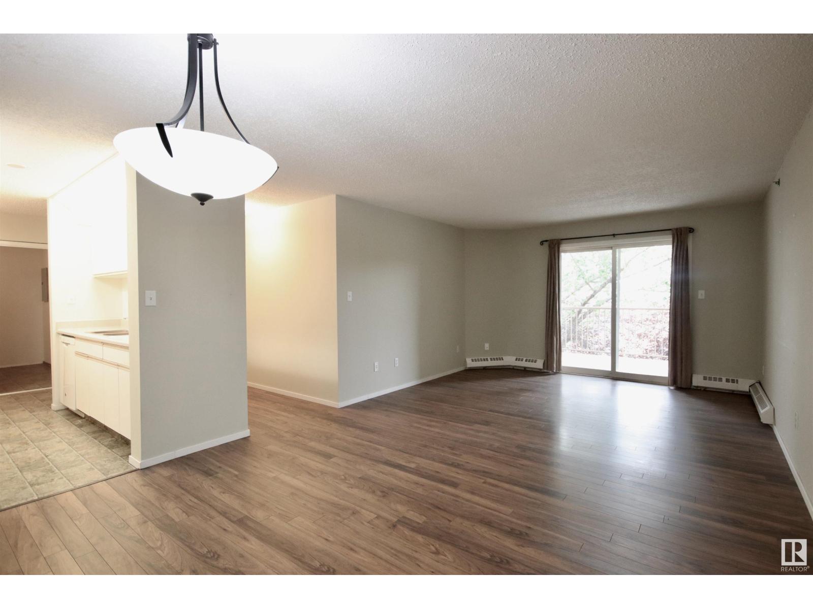 #305 11218 80 St Nw, Edmonton, Alberta  T5B 4V9 - Photo 12 - E4451182
