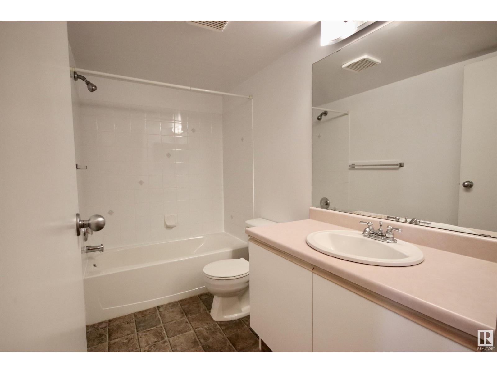 #305 11218 80 St Nw, Edmonton, Alberta  T5B 4V9 - Photo 15 - E4451182