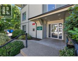 207 2568 Dingwall St Duneden Court, Duncan, Ca