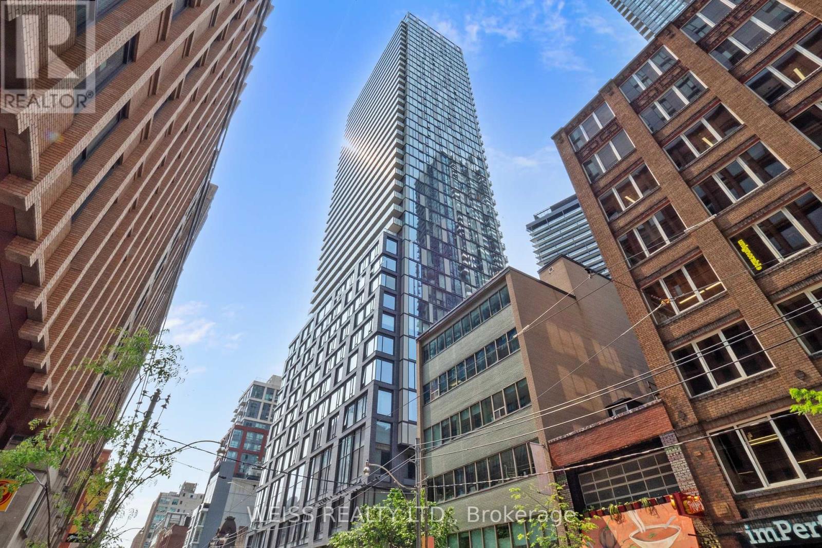 1408 - 101 Peter Street W, Toronto, Ontario  M5V 0G6 - Photo 1 - C12324181