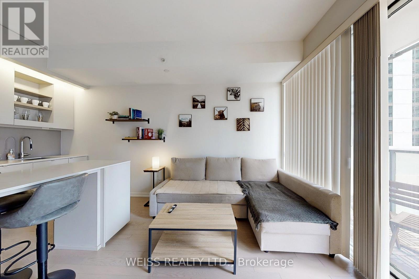 1408 - 101 Peter Street W, Toronto, Ontario  M5V 0G6 - Photo 8 - C12324181