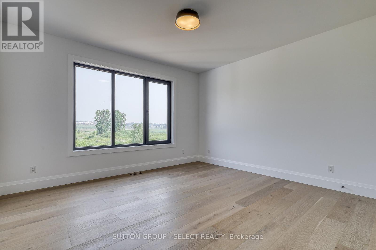 169 Edgewater Boulevard, Middlesex Centre, Ontario  N0L 1R0 - Photo 32 - X12324326