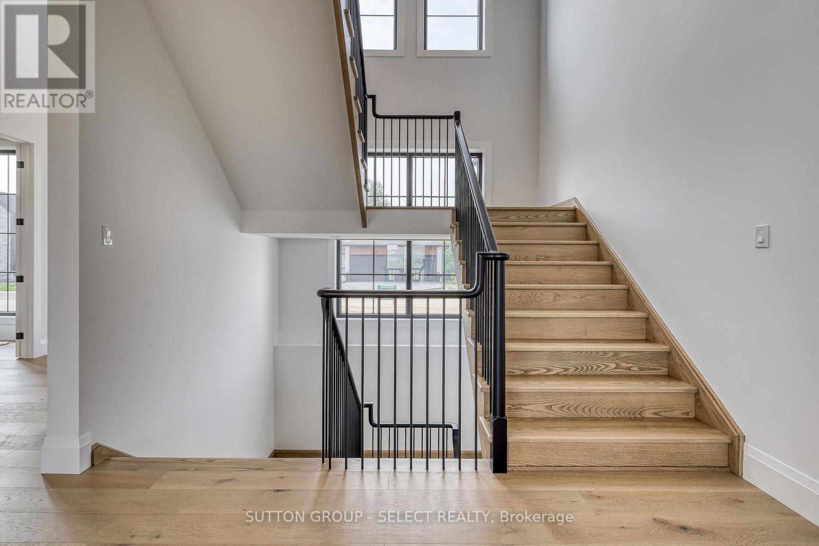 169 Edgewater Boulevard, Middlesex Centre, Ontario  N0L 1R0 - Photo 7 - X12324326