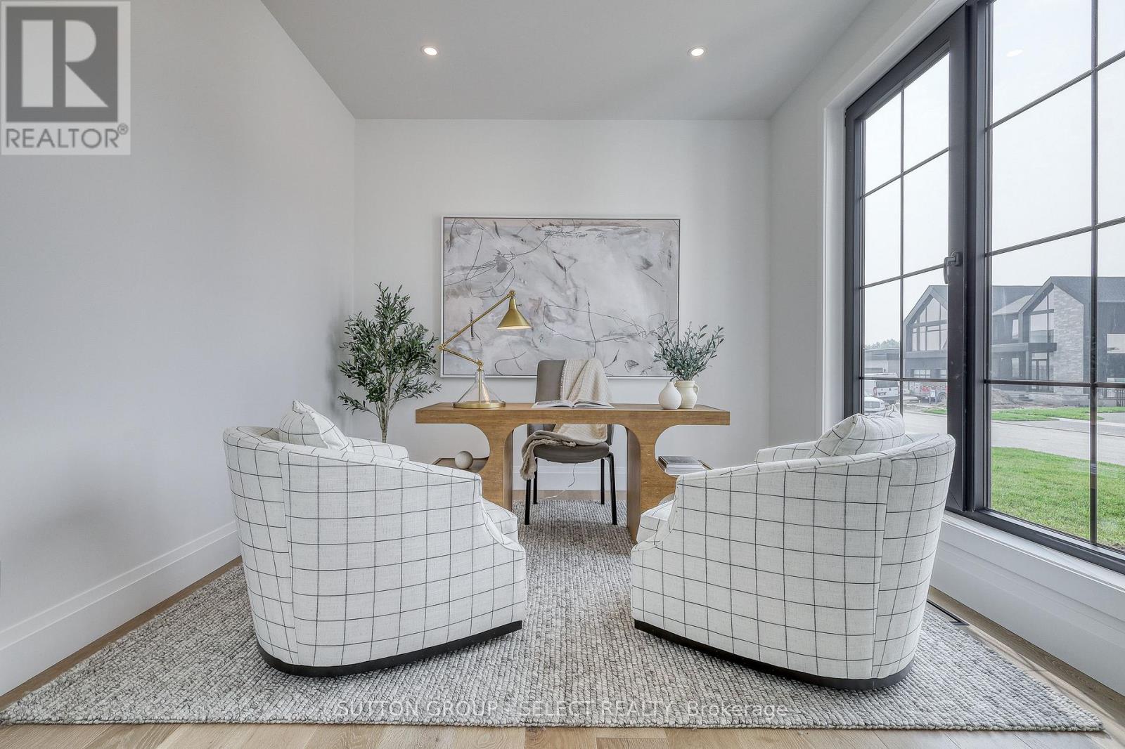 169 Edgewater Boulevard, Middlesex Centre, Ontario  N0L 1R0 - Photo 8 - X12324326