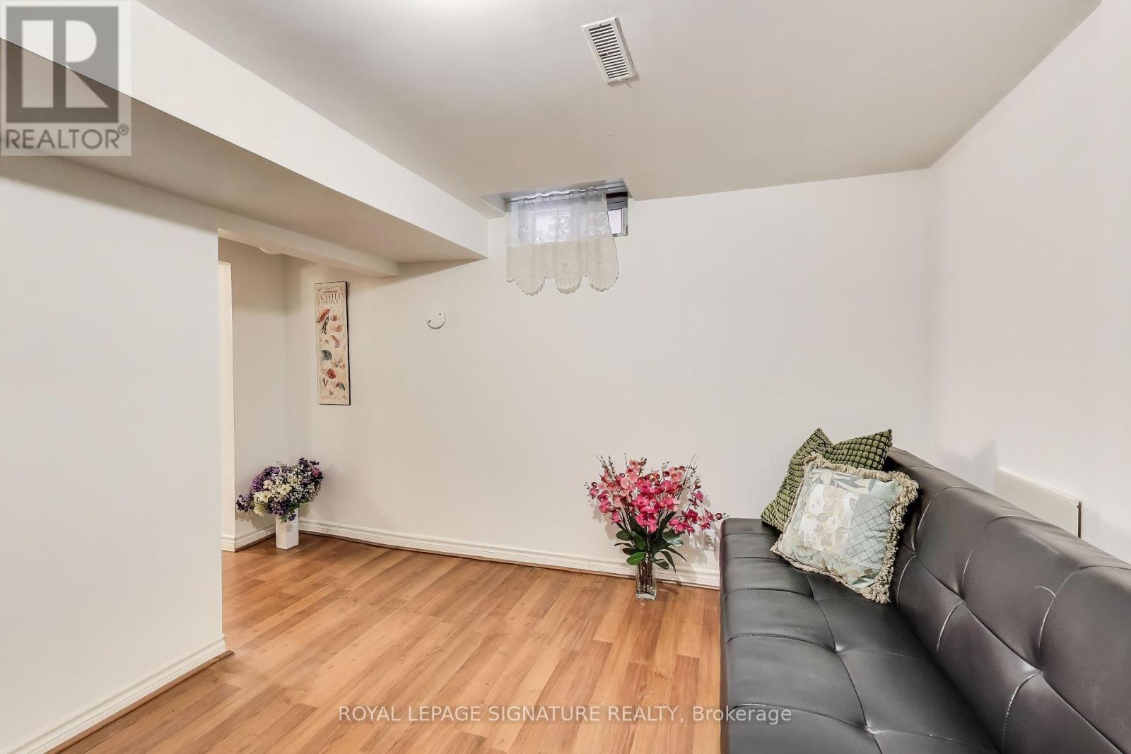 73 Parade Square, Toronto, Ontario  M1C 3T5 - Photo 29 - E12324133