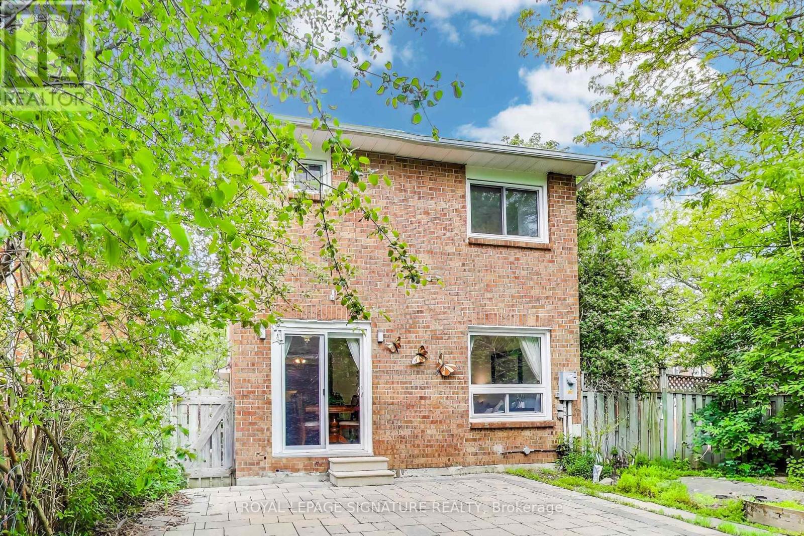 73 Parade Square, Toronto, Ontario  M1C 3T5 - Photo 31 - E12324133