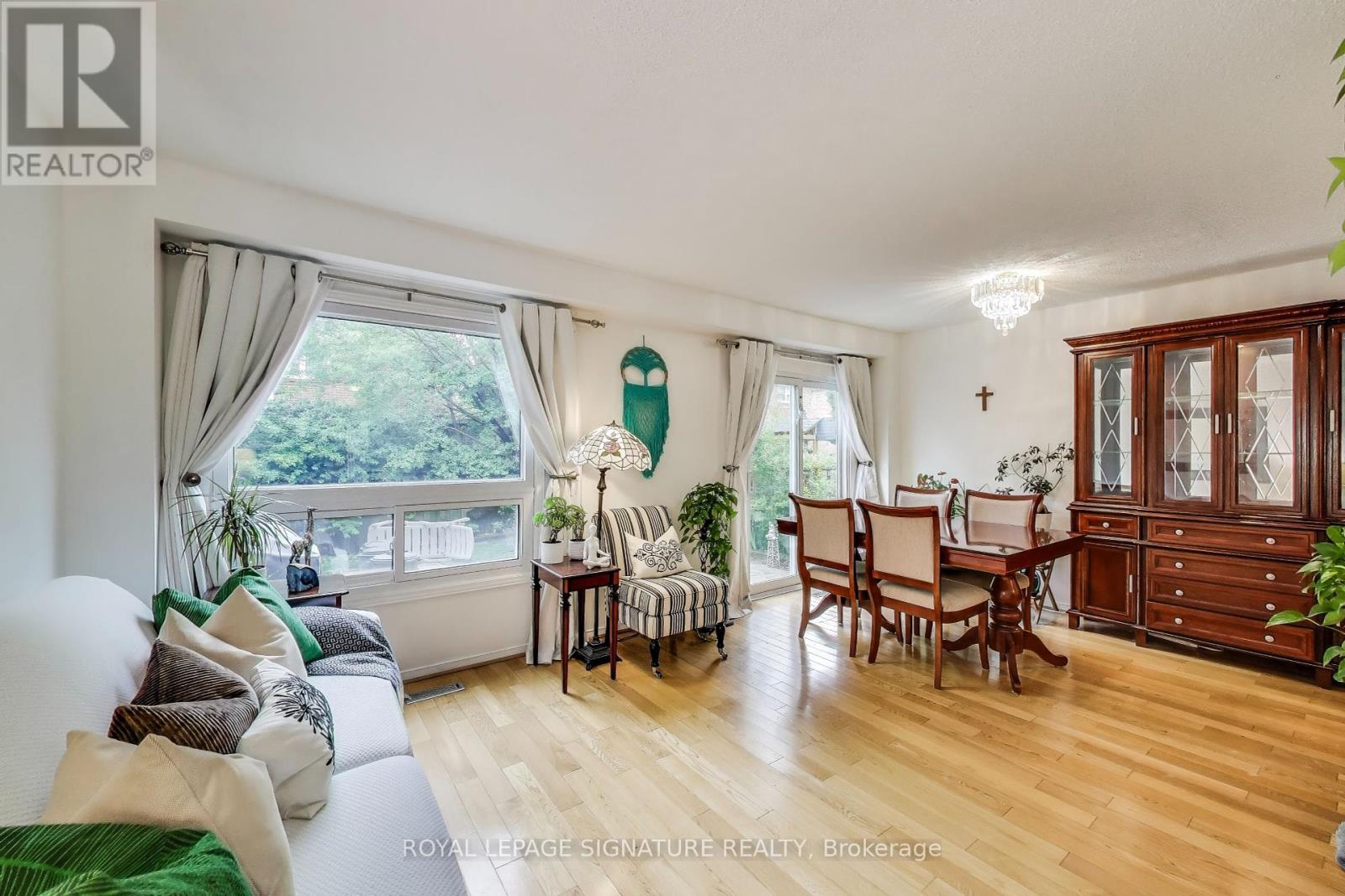 73 Parade Square, Toronto, Ontario  M1C 3T5 - Photo 8 - E12324133