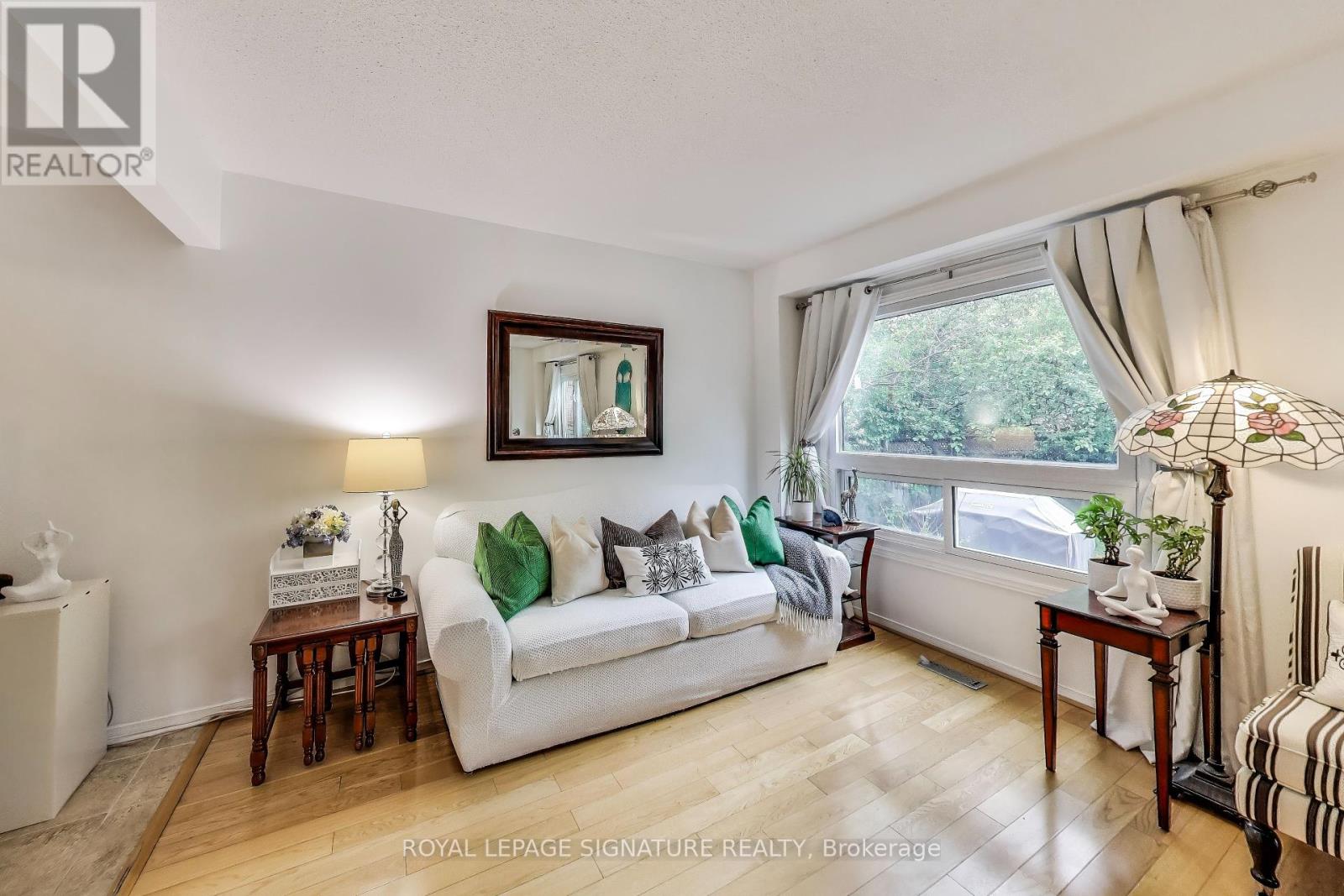 73 Parade Square, Toronto, Ontario  M1C 3T5 - Photo 9 - E12324133