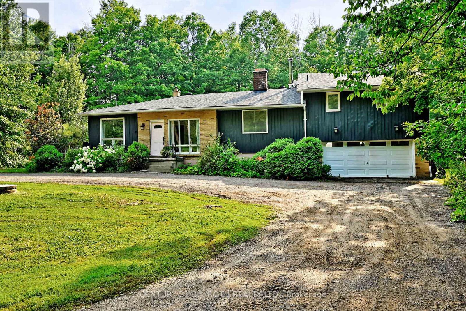 Property at 17956 WARDEN AVENUE image 2