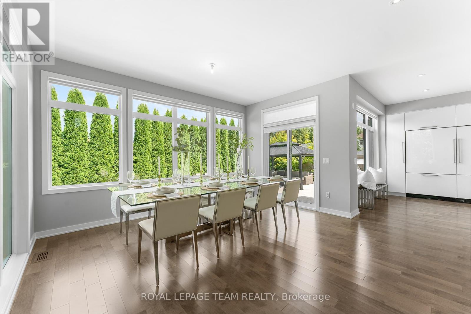 250 Sunnyridge Crescent, Ottawa, Ontario  K2M 0H3 - Photo 18 - X12324311