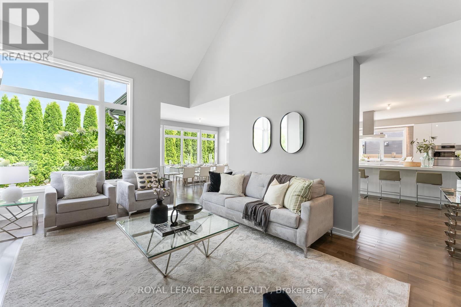 250 Sunnyridge Crescent, Ottawa, Ontario  K2M 0H3 - Photo 22 - X12324311