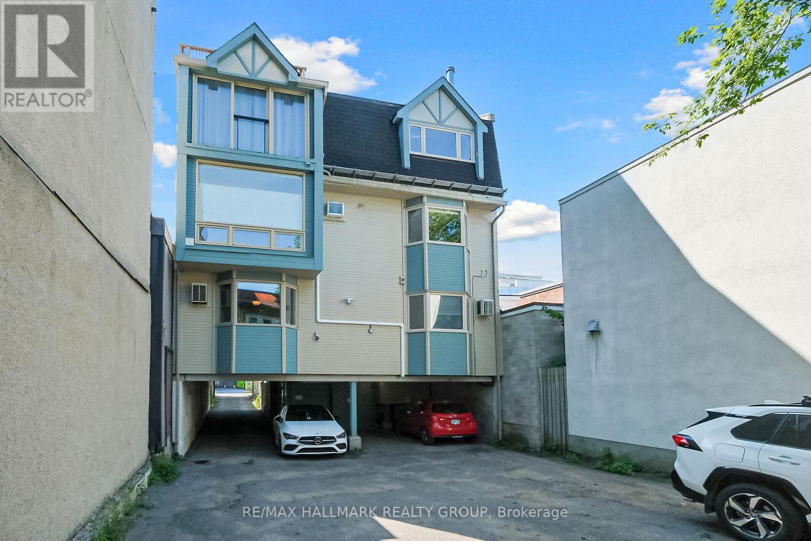 202 - 117 Murray Street, Ottawa, Ontario  K1N 5M5 - Photo 9 - X12324335