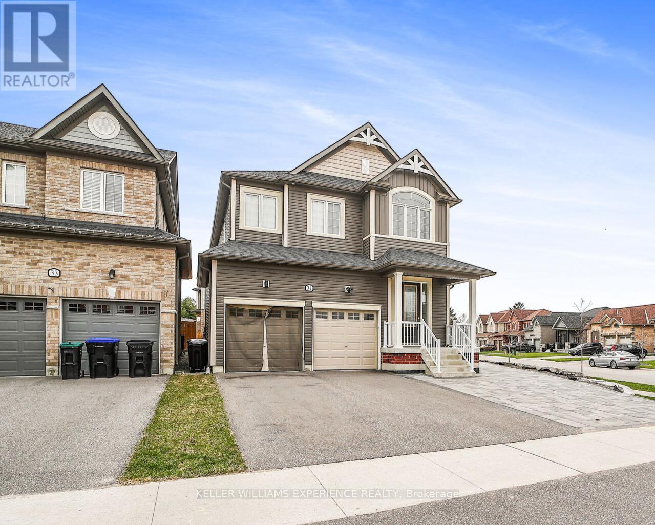 31 Wood Crescent, Essa, Ontario  L3W 0M5 - Photo 3 - N12324132