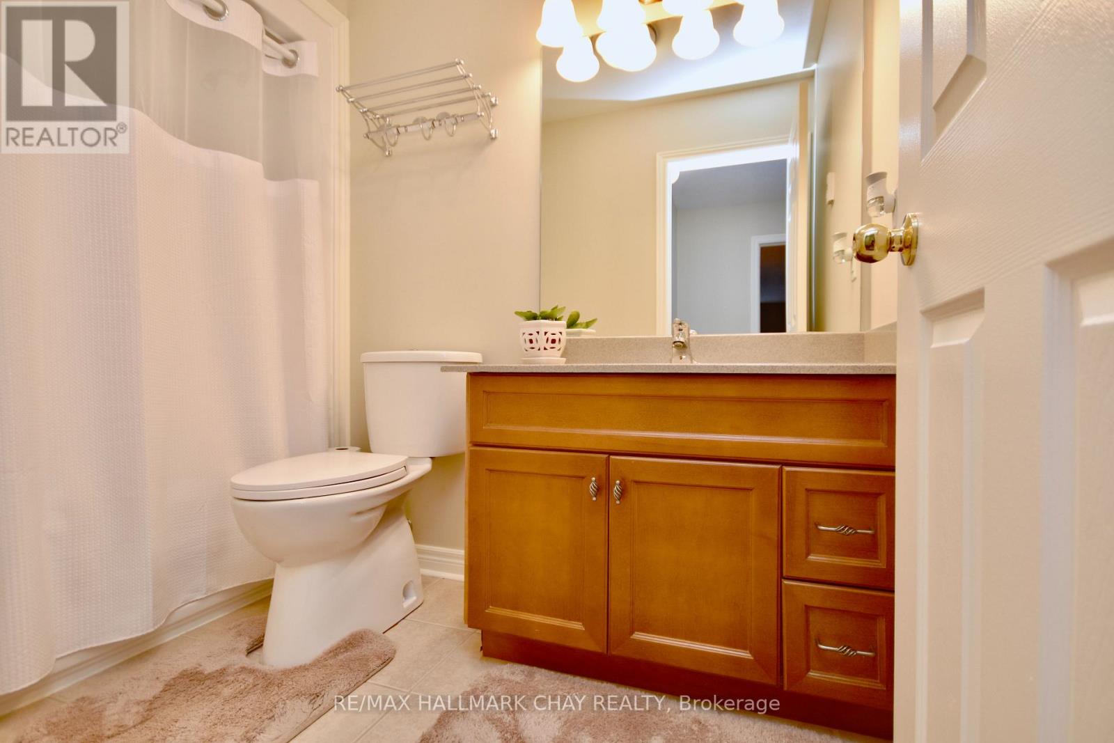 167 Crompton Drive, Barrie, Ontario  L4M 6P1 - Photo 15 - S12324167