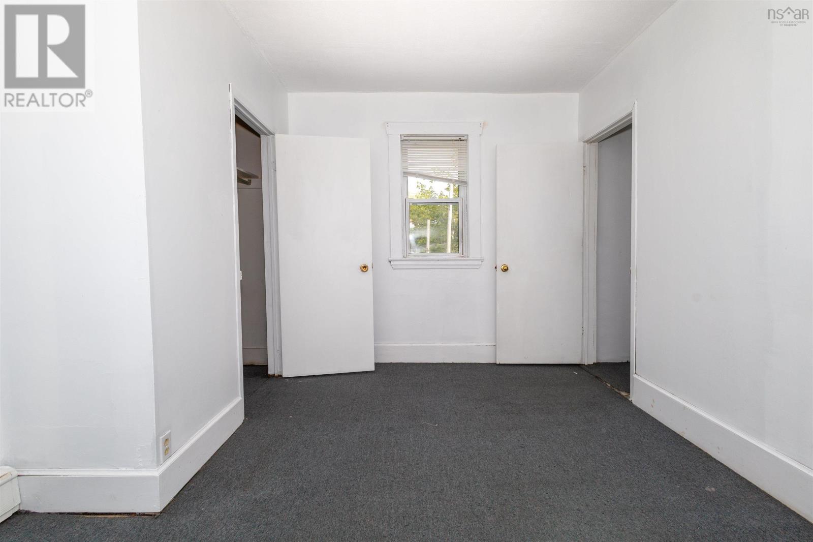 332 Townsend Street, Sydney, Nova Scotia  B1P 5G2 - Photo 33 - 202512953
