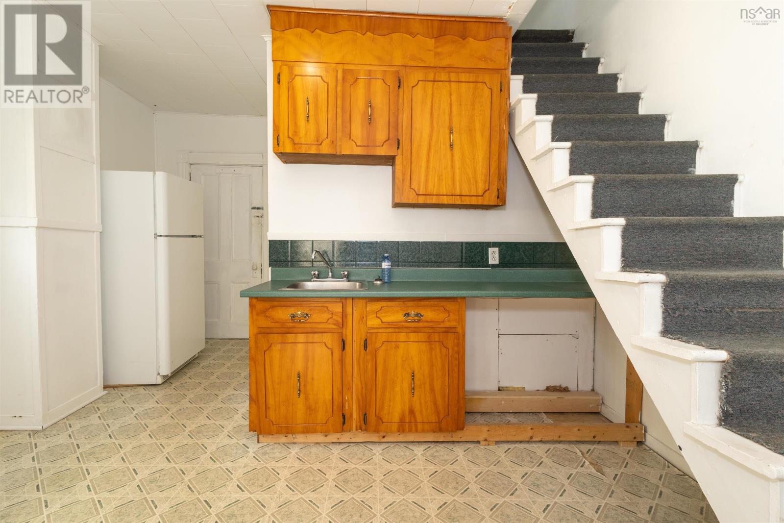 332 Townsend Street, Sydney, Nova Scotia  B1P 5G2 - Photo 27 - 202512953