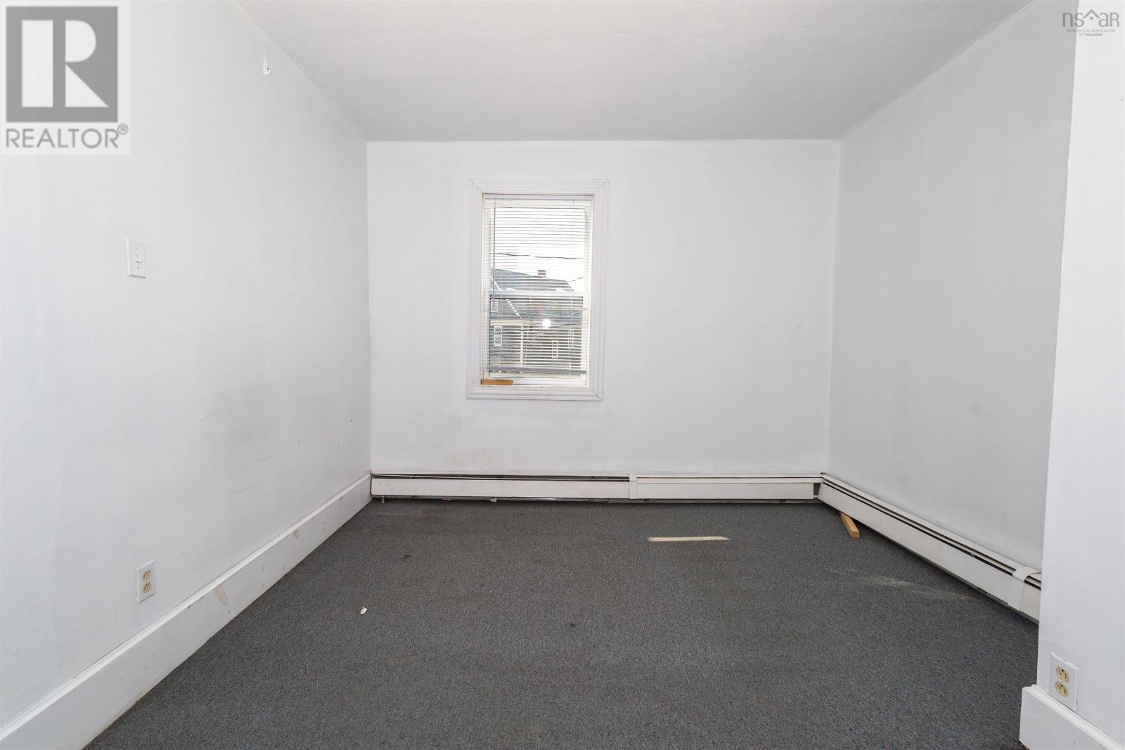 332 Townsend Street, Sydney, Nova Scotia  B1P 5G2 - Photo 34 - 202512953