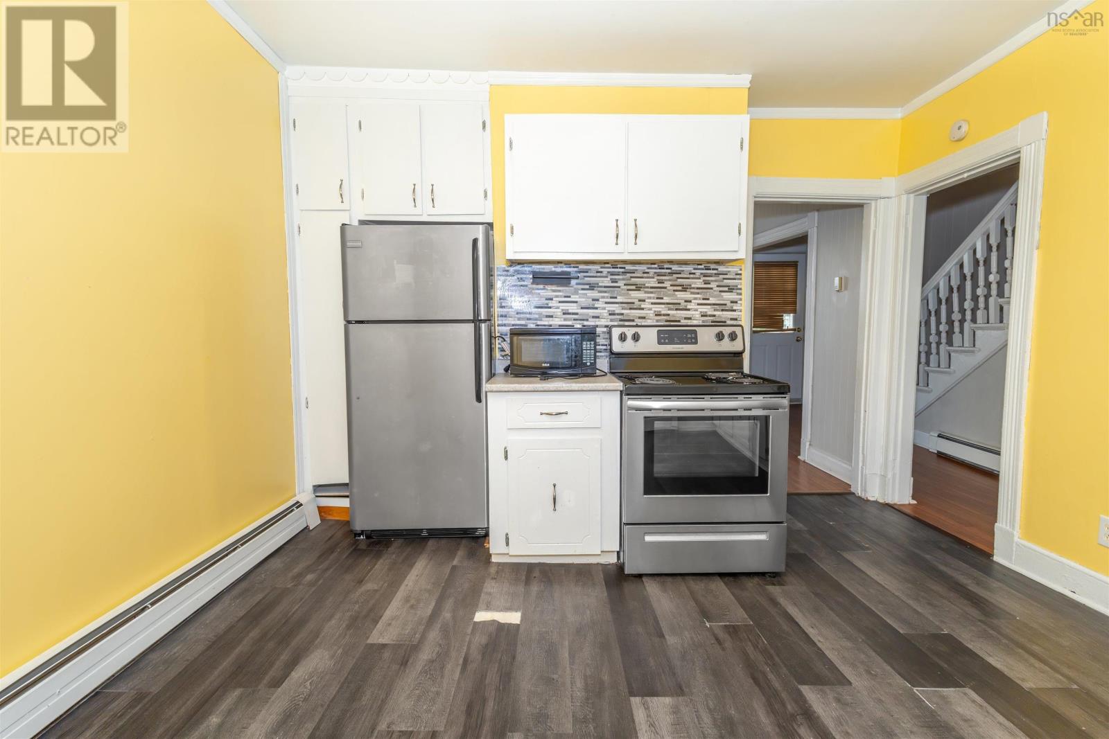 332 Townsend Street, Sydney, Nova Scotia  B1P 5G2 - Photo 8 - 202512953