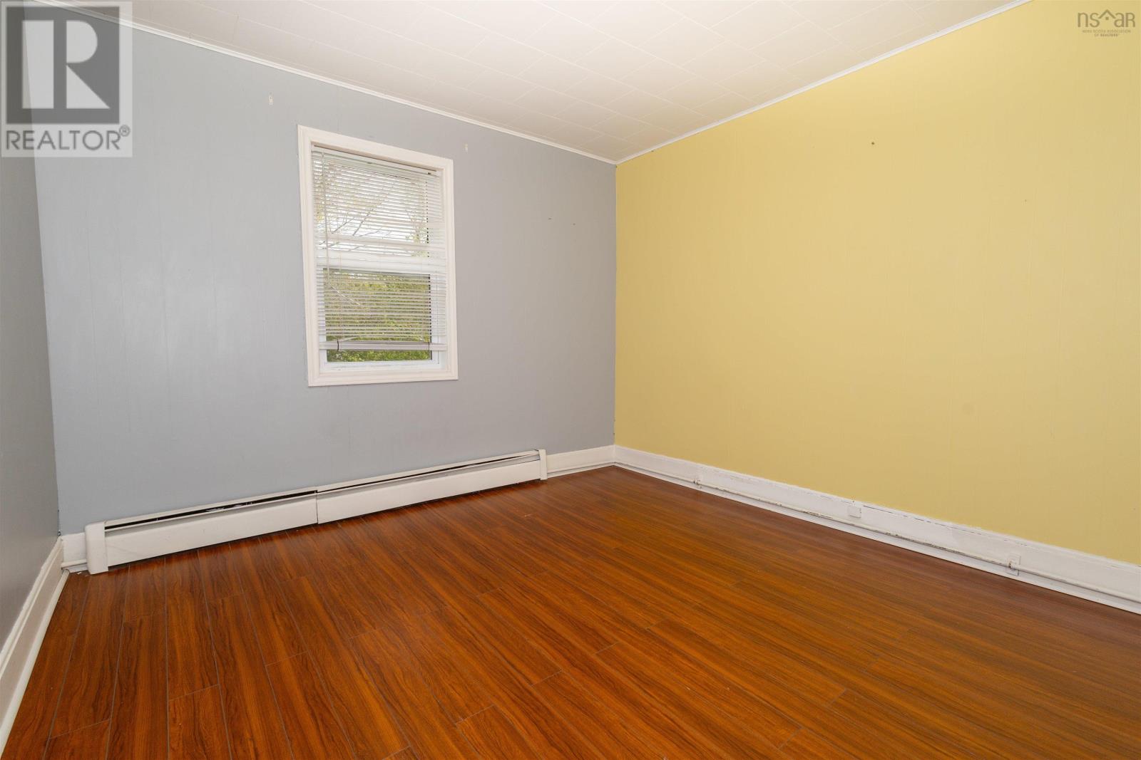 332 Townsend Street, Sydney, Nova Scotia  B1P 5G2 - Photo 17 - 202512953