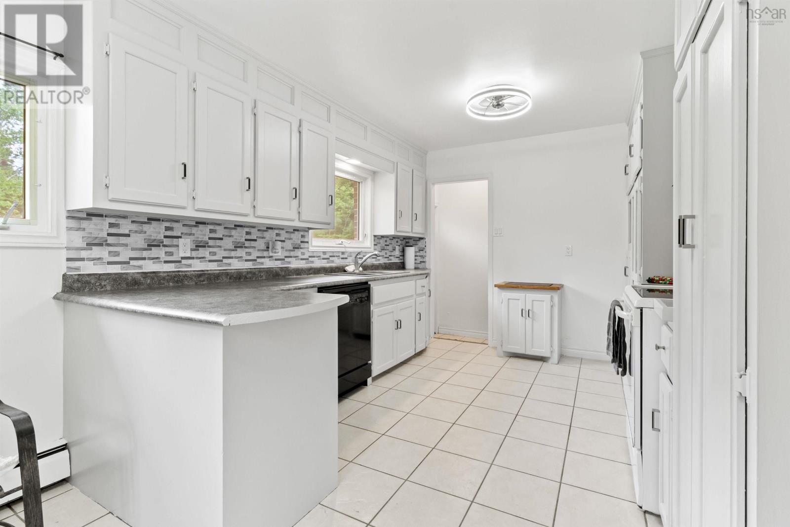 15 Fox Pen Road, Tantallon, Nova Scotia  B3Z 2M5 - Photo 6 - 202517486